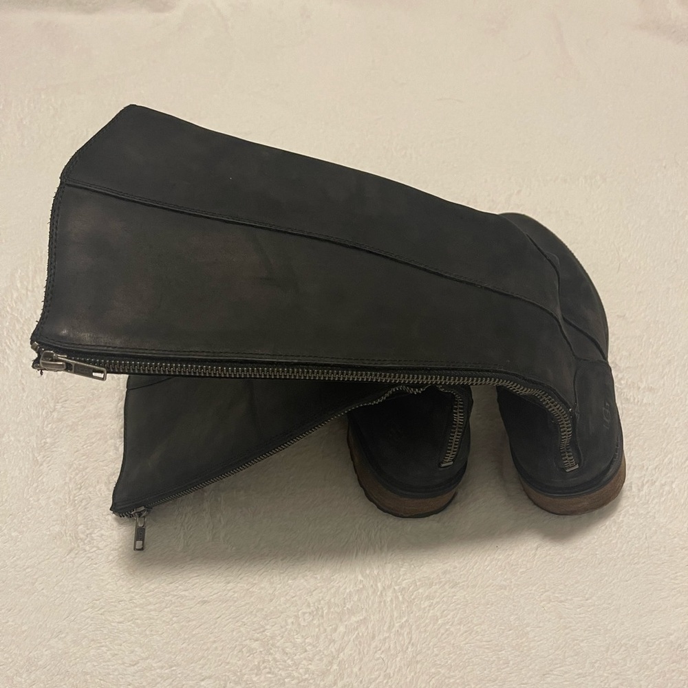 Ugh high water resistant boots black